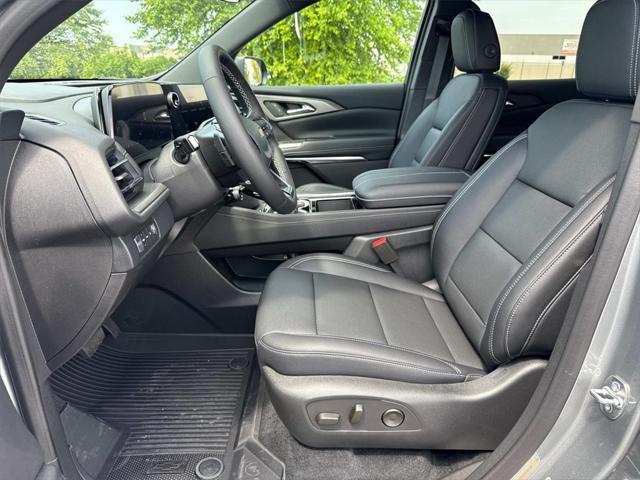 new 2025 Chevrolet Traverse car, priced at $46,835