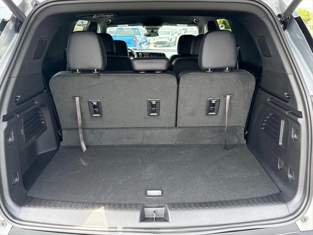 new 2025 Chevrolet Traverse car, priced at $46,835
