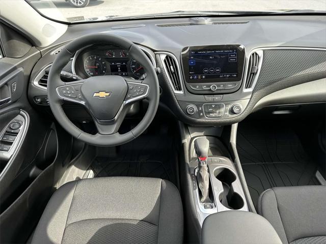 new 2025 Chevrolet Malibu car, priced at $27,535