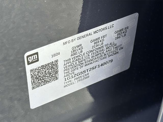 new 2025 Chevrolet Malibu car, priced at $27,535