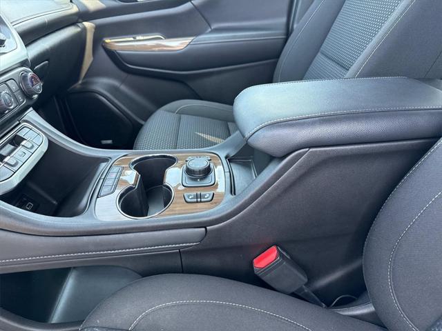 used 2023 GMC Acadia car, priced at $30,848