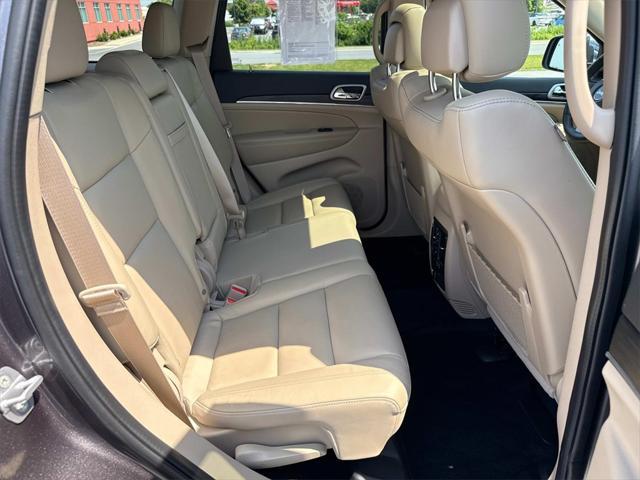 used 2021 Jeep Grand Cherokee car, priced at $28,101