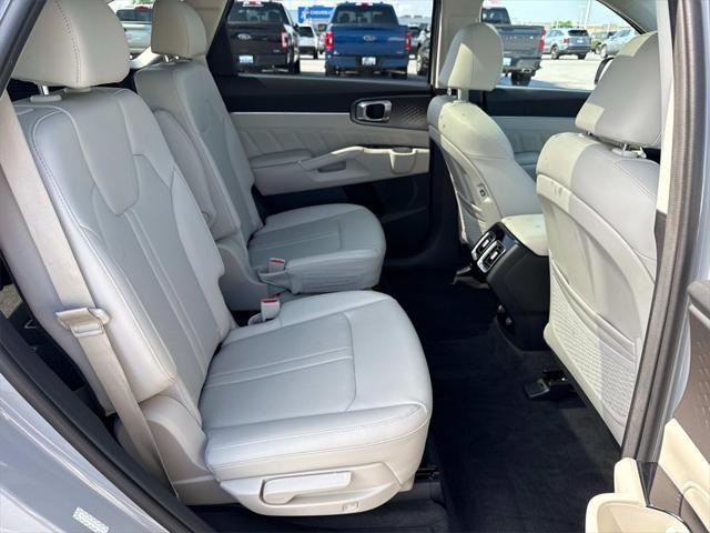 used 2023 Kia Sorento car, priced at $31,695