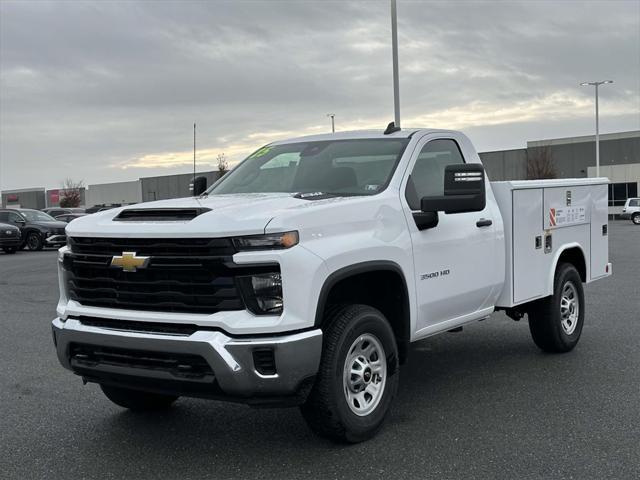 new 2025 Chevrolet Silverado 3500 car, priced at $49,068