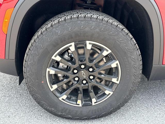 new 2025 Chevrolet Traverse car, priced at $51,680