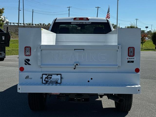 new 2025 Chevrolet Silverado 3500 car, priced at $48,577