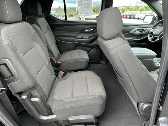 used 2022 Chevrolet Traverse car, priced at $26,852