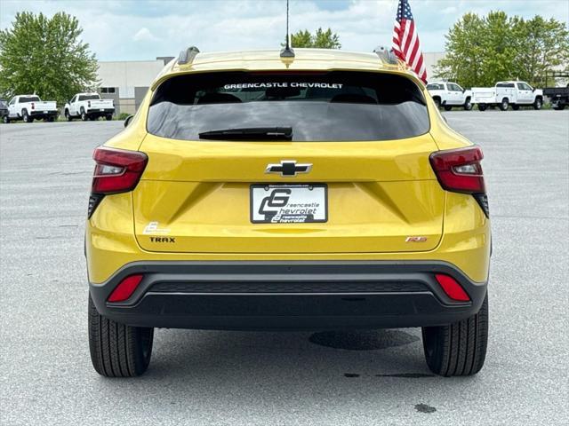 new 2025 Chevrolet Trax car, priced at $28,215