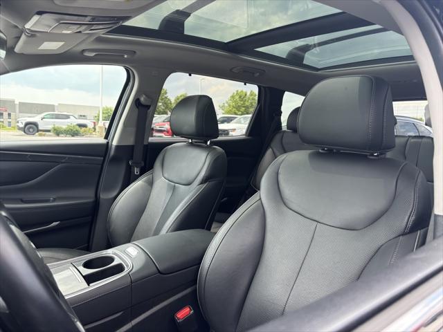 used 2022 Hyundai Santa Fe car, priced at $25,996