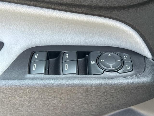 used 2022 Chevrolet Equinox car, priced at $21,623