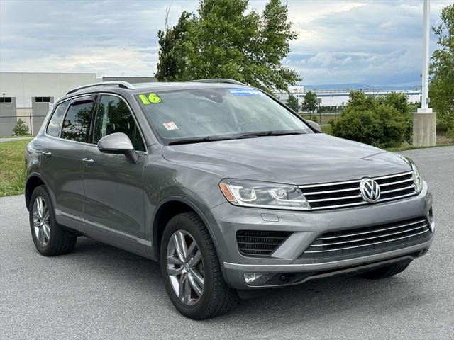 used 2016 Volkswagen Touareg car, priced at $23,665