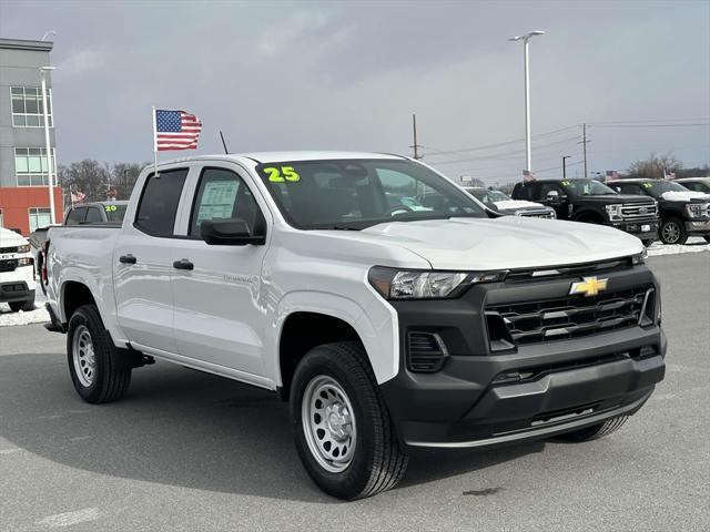 new 2025 Chevrolet Colorado car, priced at $31,495