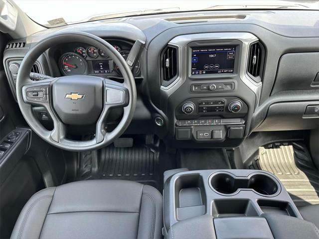 new 2024 Chevrolet Silverado 1500 car, priced at $46,947