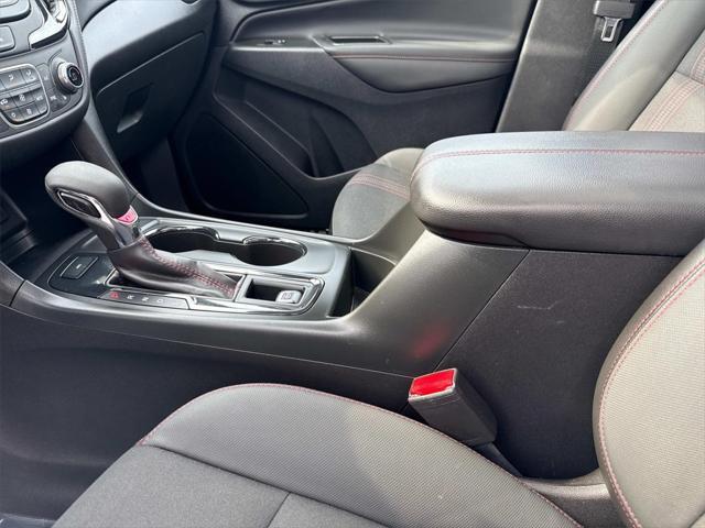 used 2022 Chevrolet Equinox car, priced at $25,582