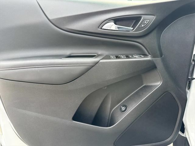 used 2022 Chevrolet Equinox car, priced at $25,582
