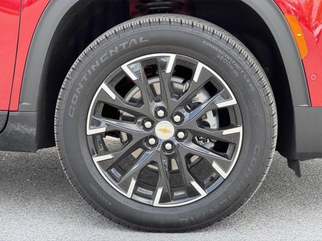 new 2025 Chevrolet Traverse car