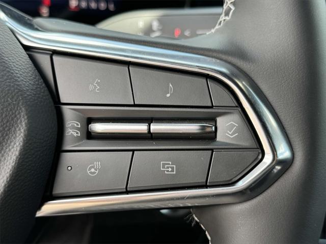 new 2025 Chevrolet Traverse car