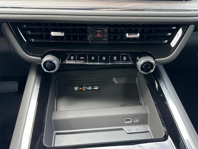 new 2025 Chevrolet Tahoe car, priced at $78,795
