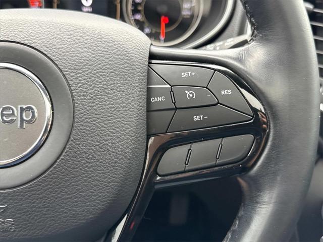used 2020 Jeep Cherokee car, priced at $17,274