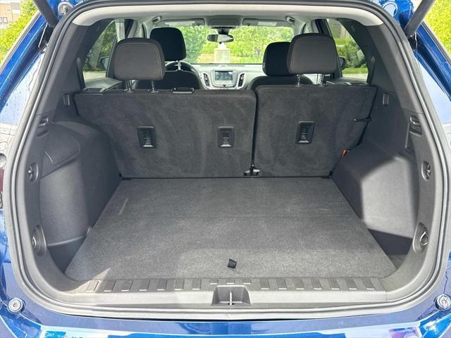 used 2022 Chevrolet Equinox car, priced at $22,287
