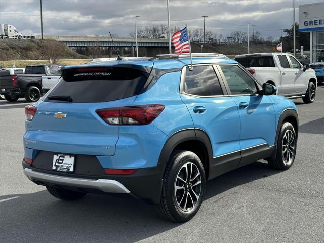 new 2025 Chevrolet TrailBlazer car, priced at $28,400