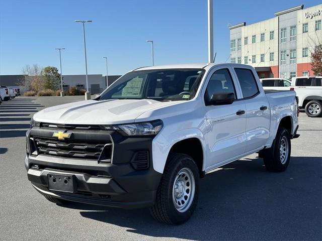 new 2024 Chevrolet Colorado car, priced at $34,999