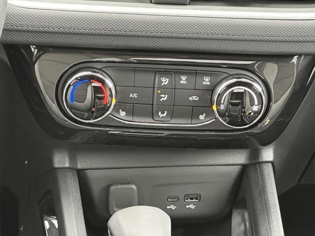 new 2025 Chevrolet TrailBlazer car, priced at $29,480