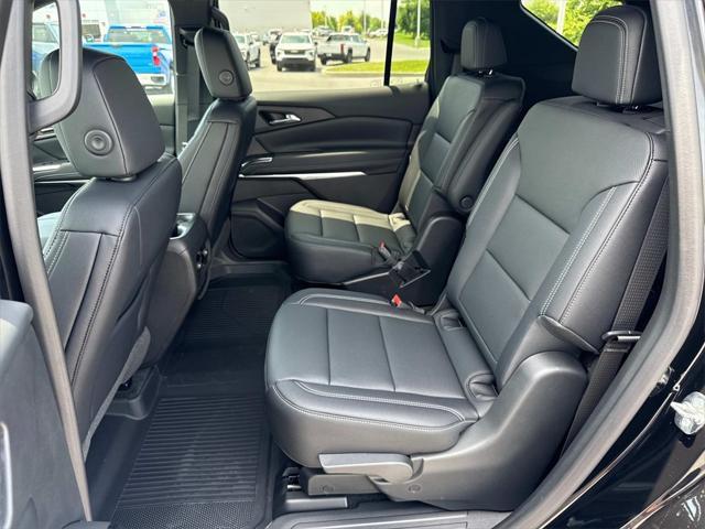 new 2025 Chevrolet Traverse car, priced at $46,310