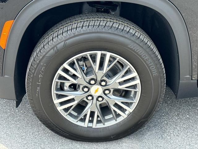 new 2025 Chevrolet Traverse car, priced at $46,310