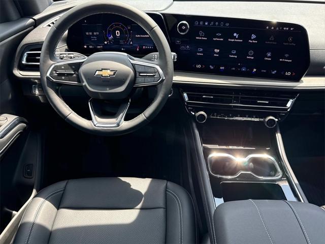 new 2025 Chevrolet Traverse car, priced at $46,310