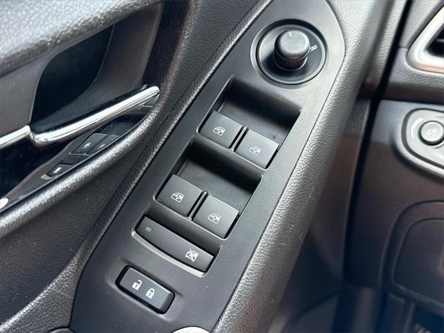 used 2022 Chevrolet Trax car, priced at $18,757