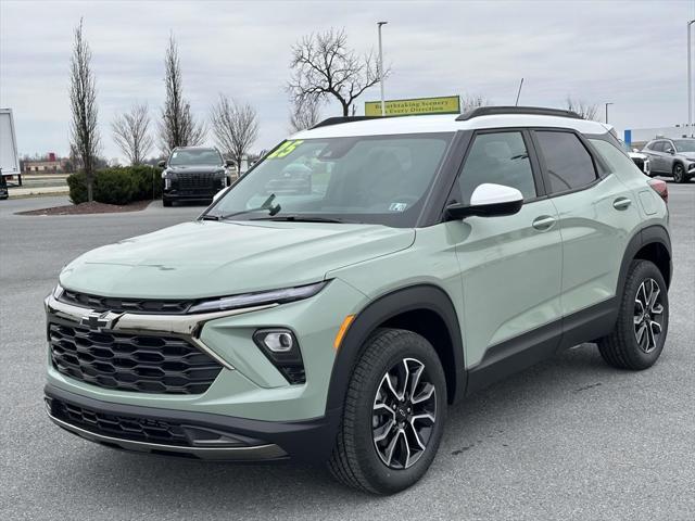 new 2025 Chevrolet TrailBlazer car, priced at $29,345