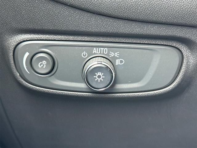 used 2022 Chevrolet Equinox car, priced at $24,278