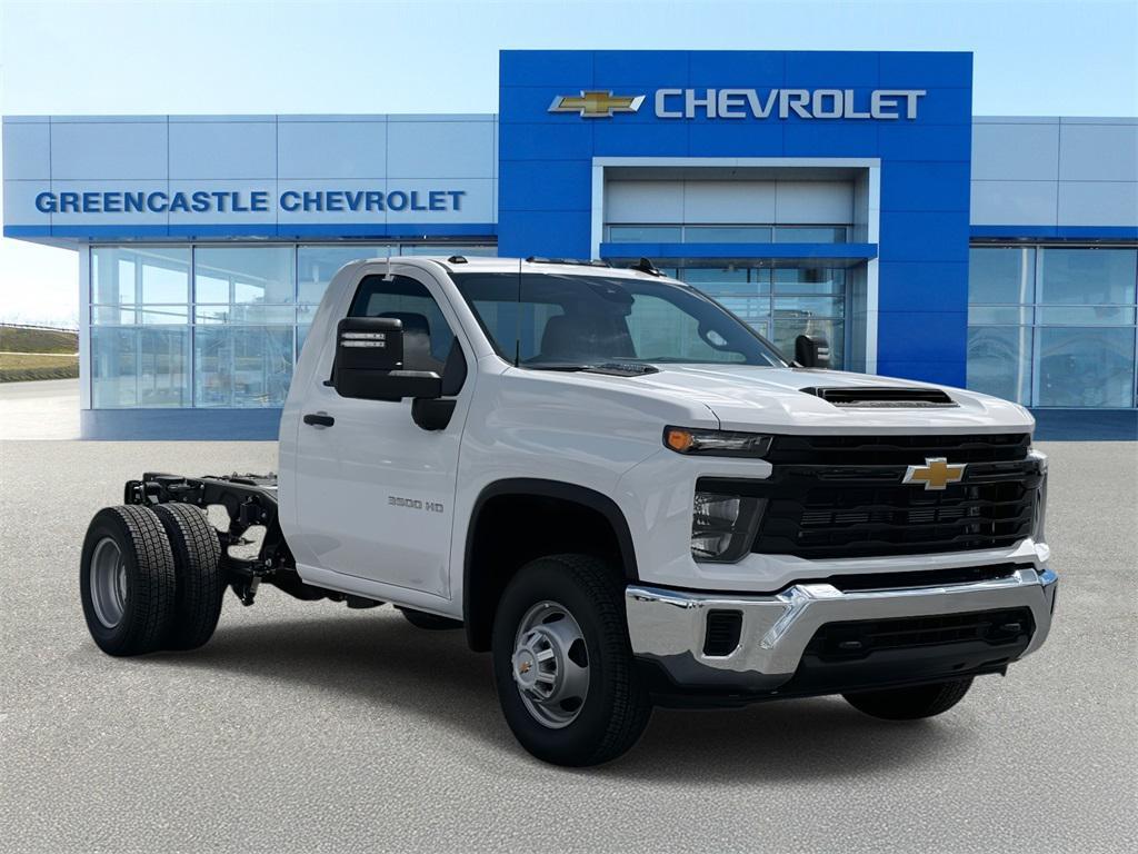 new 2025 Chevrolet Silverado 3500 car, priced at $62,123