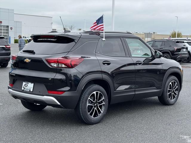 new 2025 Chevrolet TrailBlazer car, priced at $25,377
