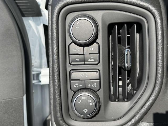 new 2025 Chevrolet Silverado 1500 car, priced at $42,650