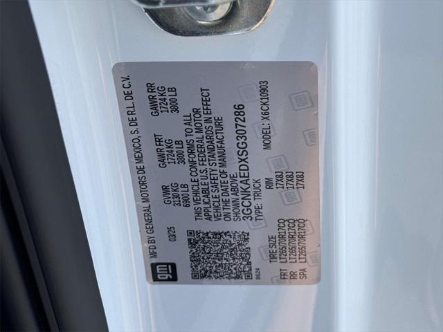 new 2025 Chevrolet Silverado 1500 car, priced at $42,650