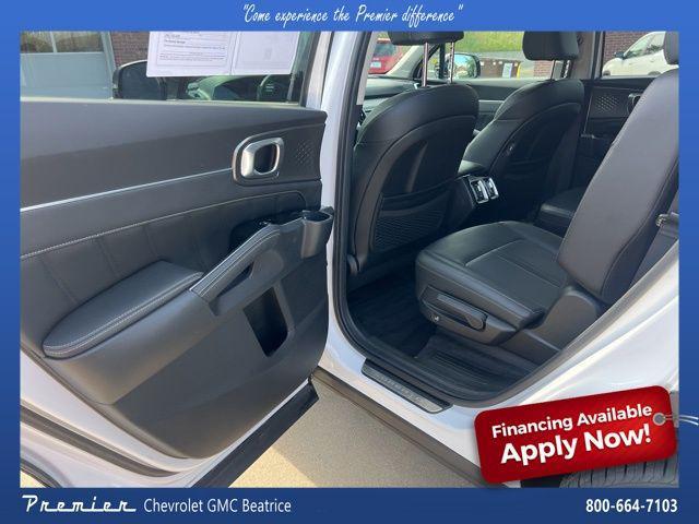 used 2022 Kia Sorento car, priced at $27,987