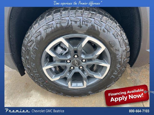 new 2026 Chevrolet Equinox car, priced at $39,290