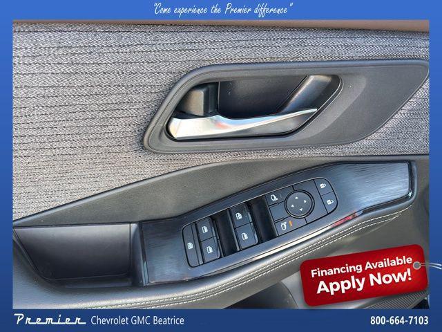 used 2022 Nissan Rogue car, priced at $17,819