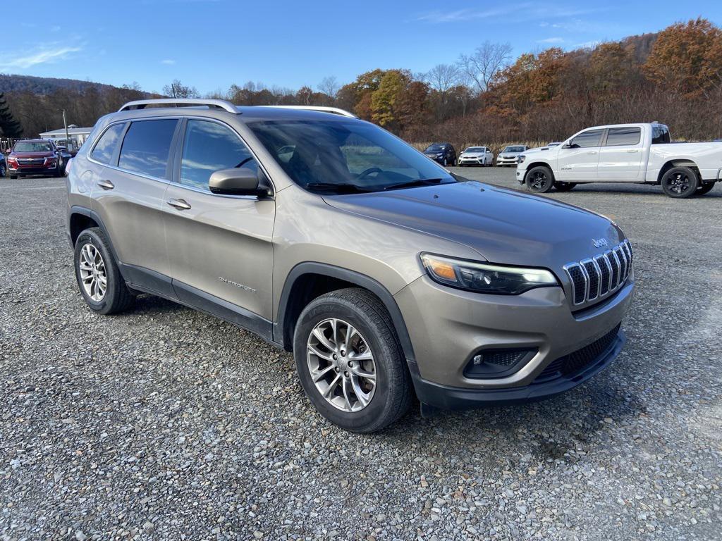 used 2019 Jeep Cherokee car, priced at $11,995