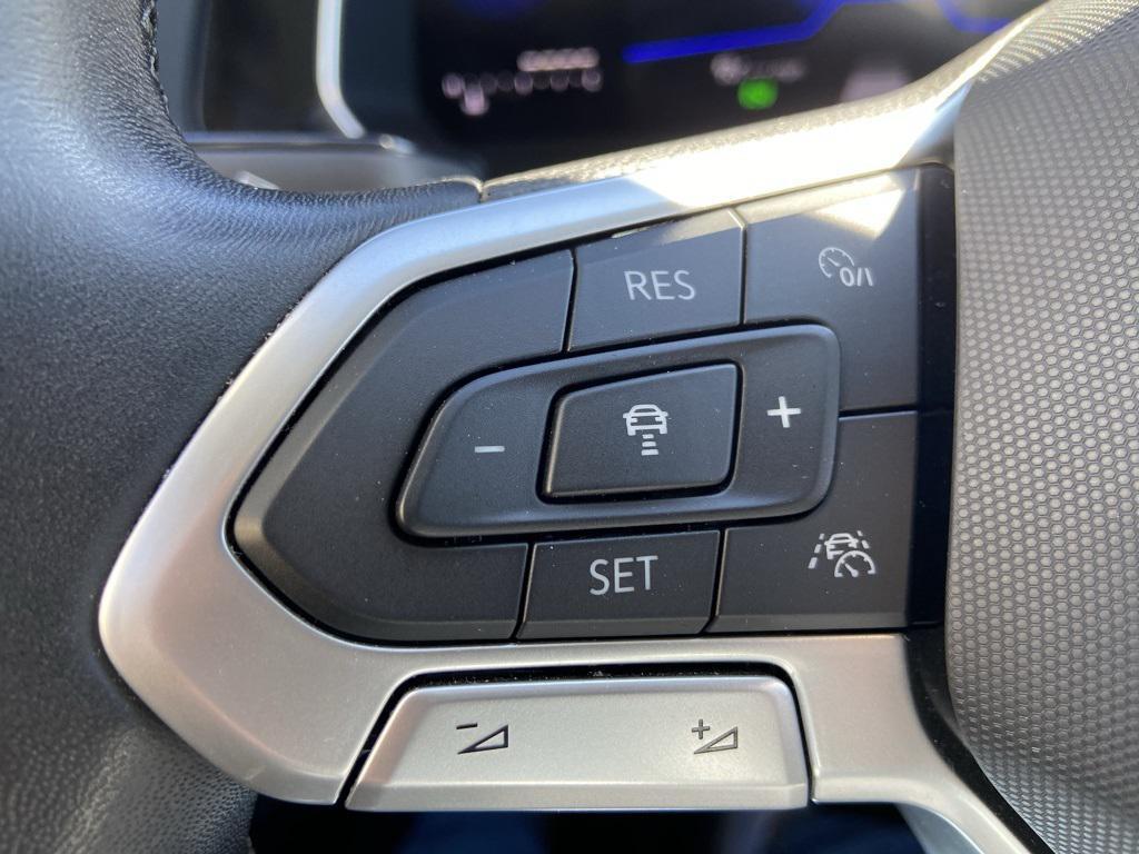 used 2024 Volkswagen Jetta car, priced at $17,994