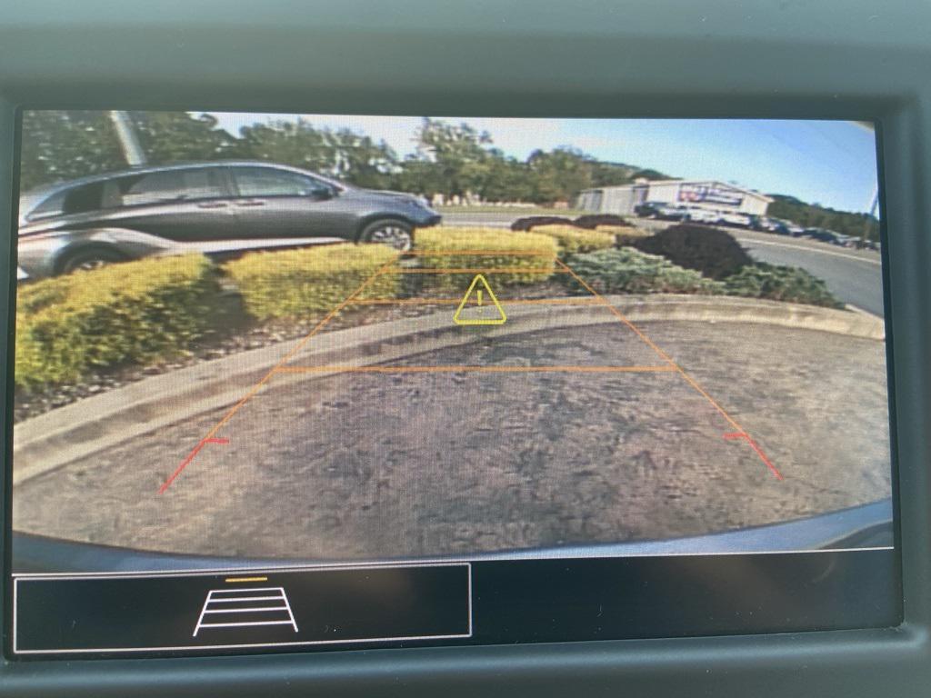 used 2024 Chevrolet Equinox car, priced at $22,995