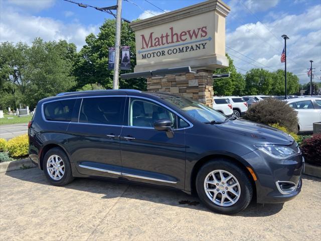 used 2020 Chrysler Pacifica car, priced at $17,995