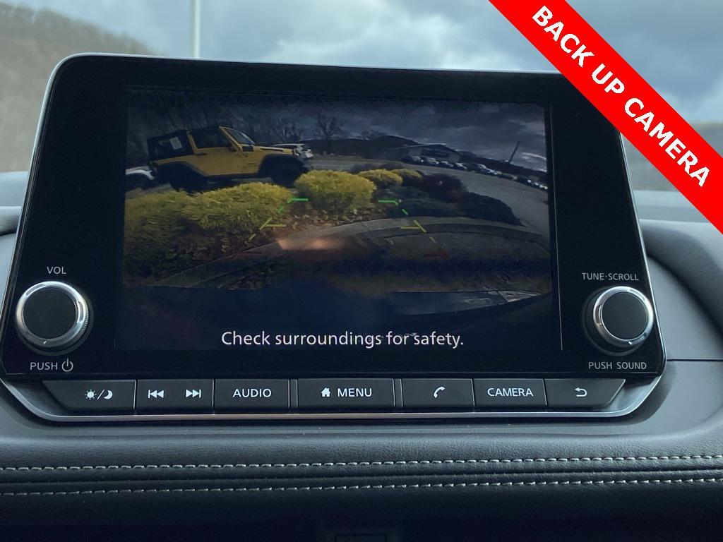 used 2024 Nissan Rogue car, priced at $21,995