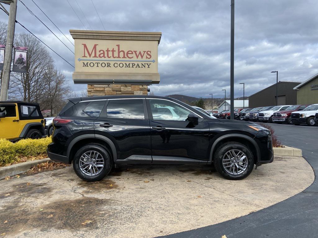 used 2024 Nissan Rogue car, priced at $21,995