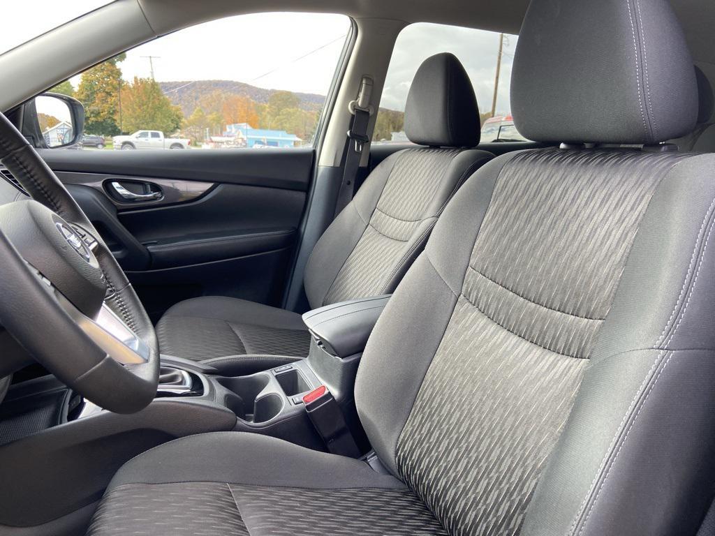 used 2020 Nissan Rogue car, priced at $17,995