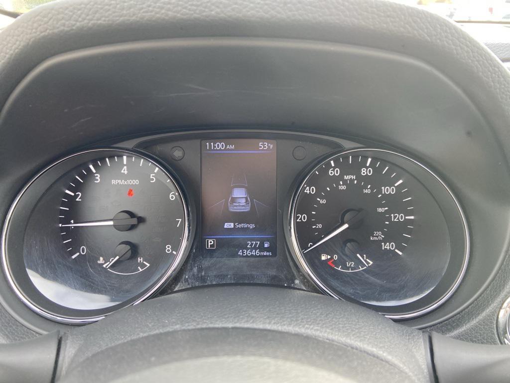 used 2020 Nissan Rogue car, priced at $17,995