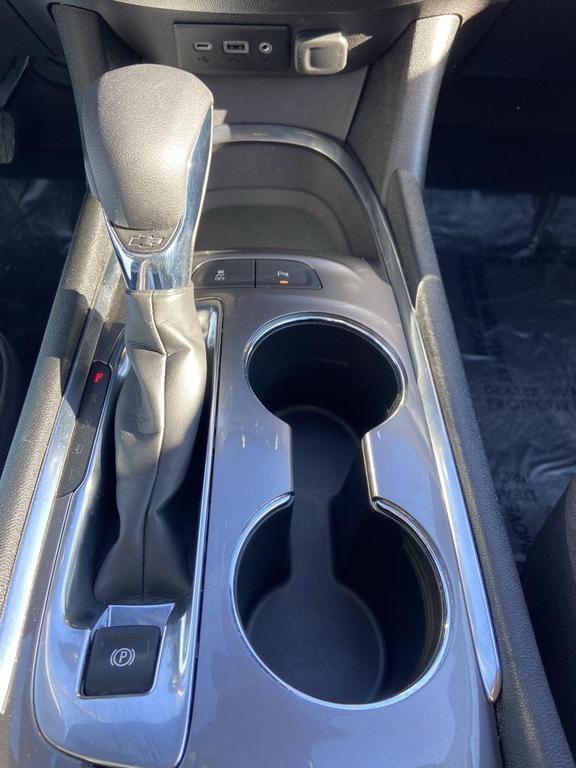 used 2024 Chevrolet Malibu car, priced at $17,995