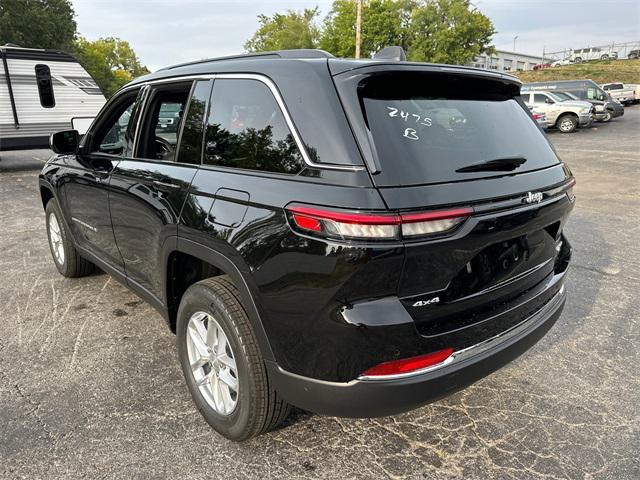 new 2024 Jeep Grand Cherokee car, priced at $44,970